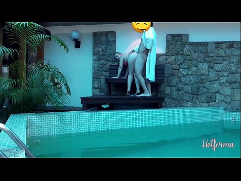 ❤️ Boss invita a cameriera à a piscina, ma ùn pudia resiste à un caldu ❤️ Video cazzo  à co.eggporncomics.ru